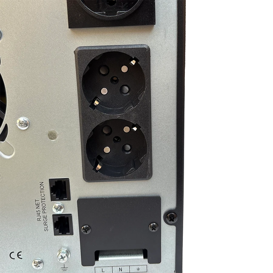 دستگاه یو پی اس و برق اضطراری کی استار توان 2000 ولت آمپر